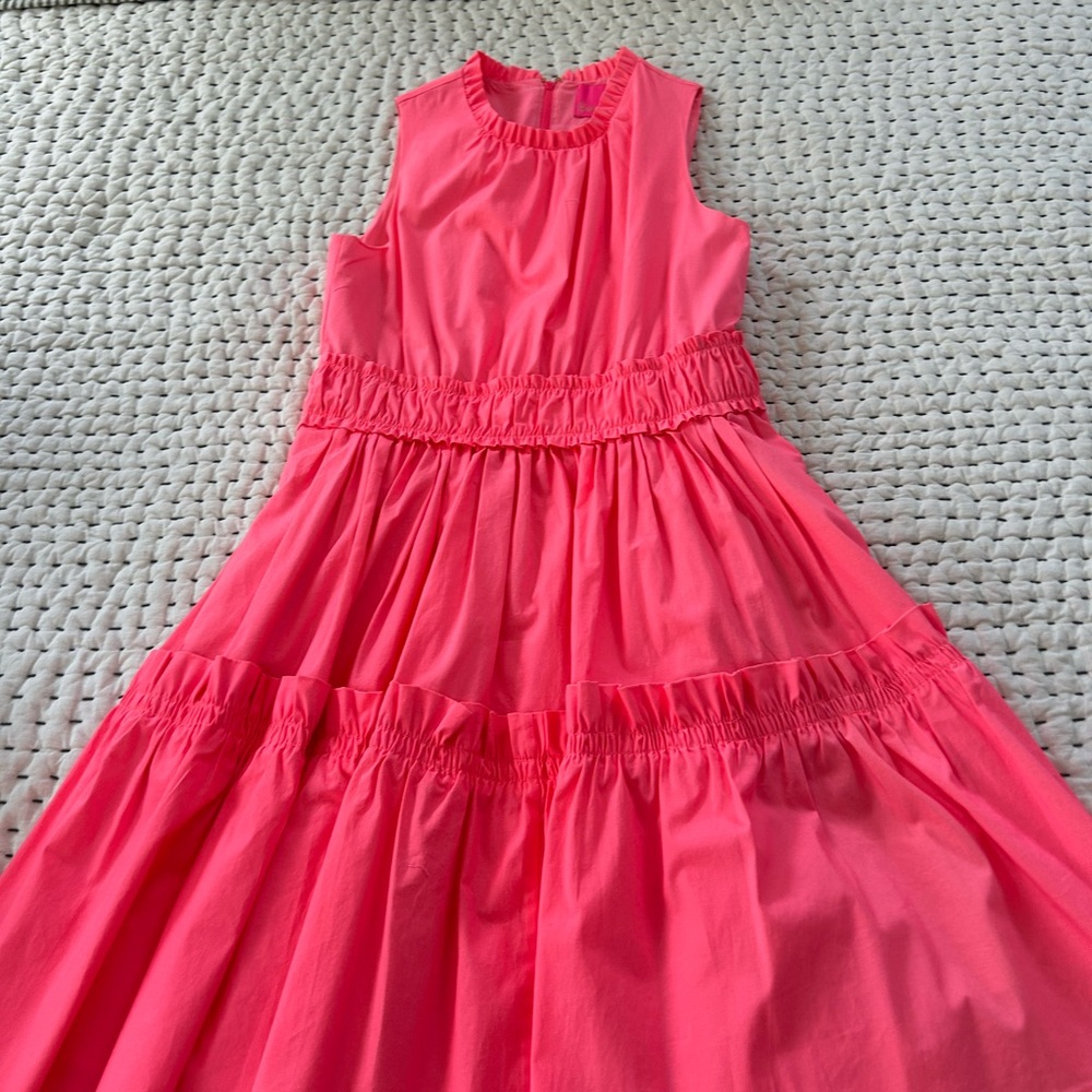 Hot Pink Sleeveless Lilly Pulitzer Dress. Has pockets.